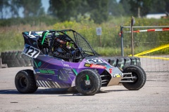 cross057
