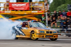 drift083